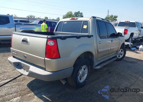 2001 Ford Explorer Sport Trac z USA, uszkodzony, nr VIN 1FMZU67E81UC04390